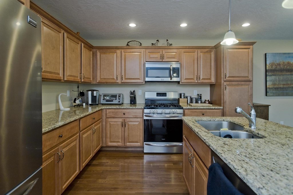 353 Fuller Street, Unit 34 Ludlow, MA 01056 - Photo 10 of 41