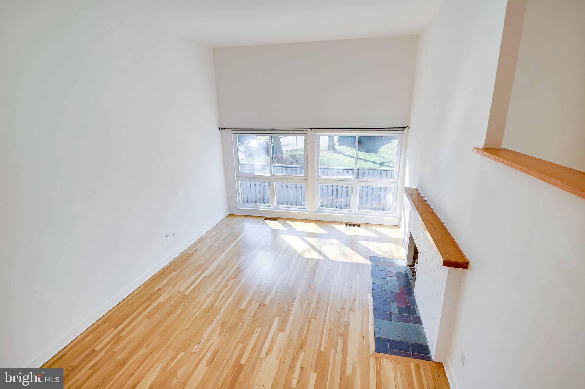 11562 Links Drive Reston, VA 20190 - Photo 16 of 40