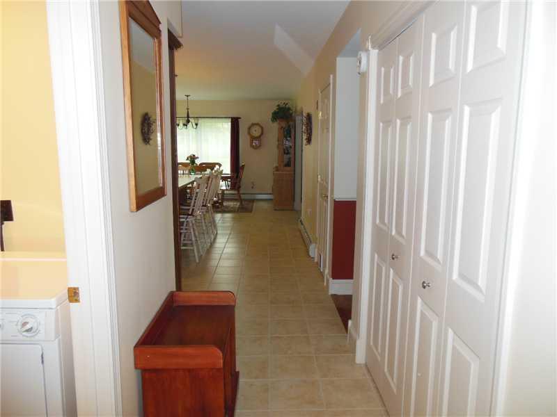 240 Newburgh Road Hermon, ME 04401 - Photo 7 of 35 Foyer.