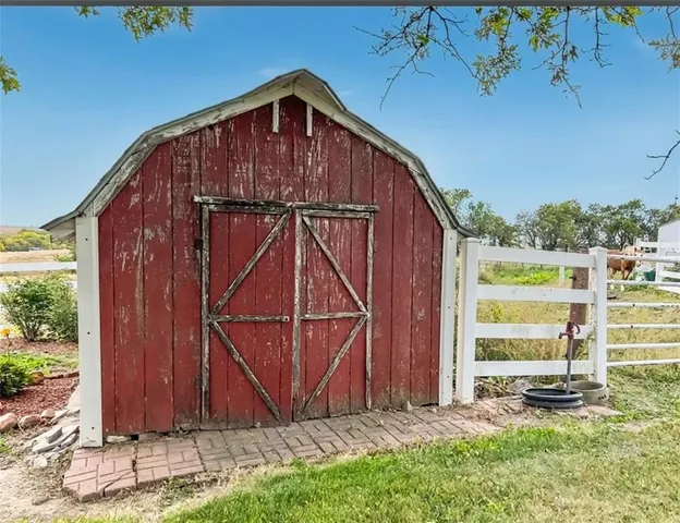 $374,900 | 25456 290th Street, Maryville, MO 64468