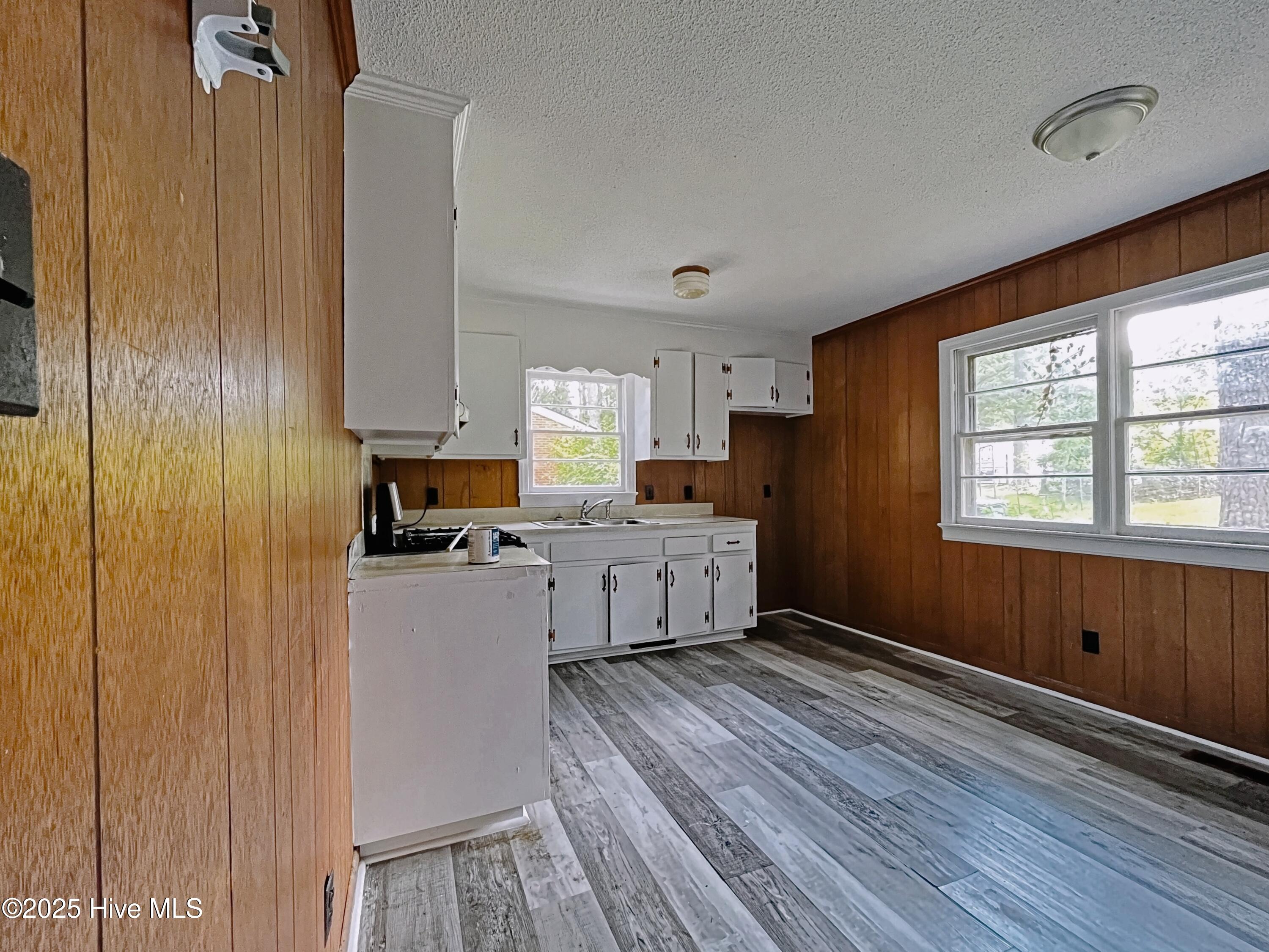 1825 Vernon Road Rocky Mount, NC 27801 - Photo 10 of 16 Kitchen