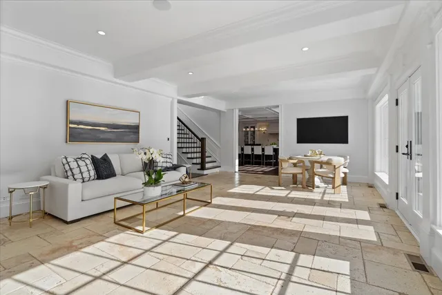 $3,450,000 | 740 Surrey Lane, Glenview, IL 60025