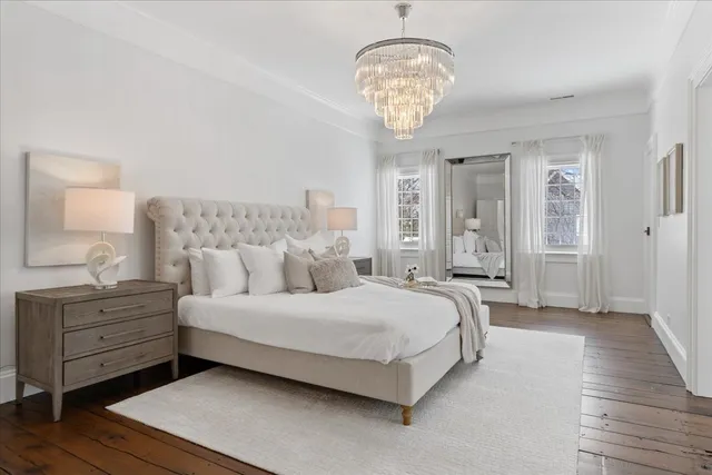 $3,450,000 | 740 Surrey Lane, Glenview, IL 60025