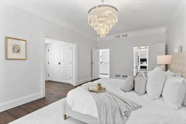 $3,450,000 | 740 Surrey Lane, Glenview, IL 60025