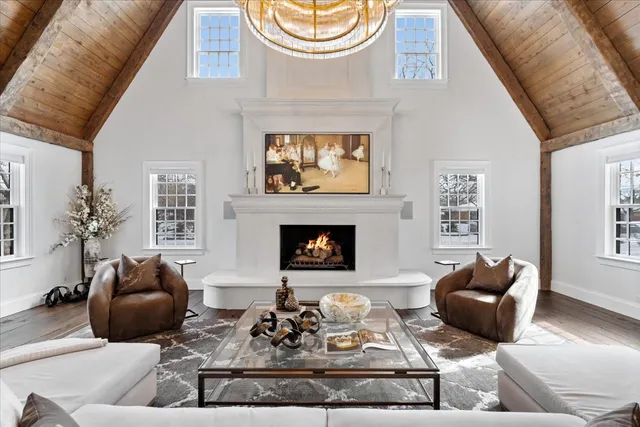 $3,450,000 | 740 Surrey Lane, Glenview, IL 60025