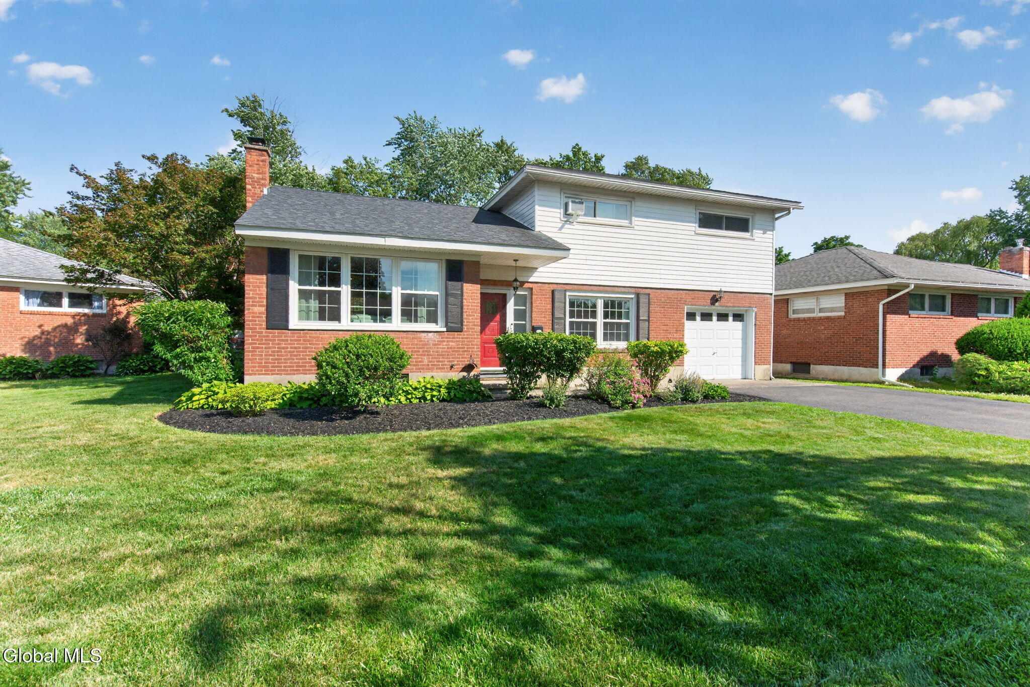 19 Gingerbread Lane Albany, NY 12208 - Photo 4 of 47 3-web-or-mls-19-gingerbread-ln