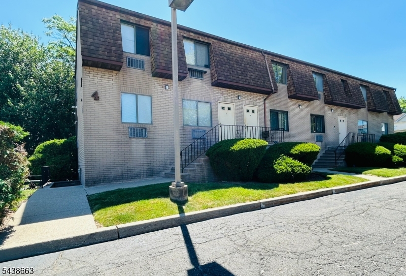 2 Honiss Street, Unit 2A Newark, NJ 07107 - Photo 20 of 25