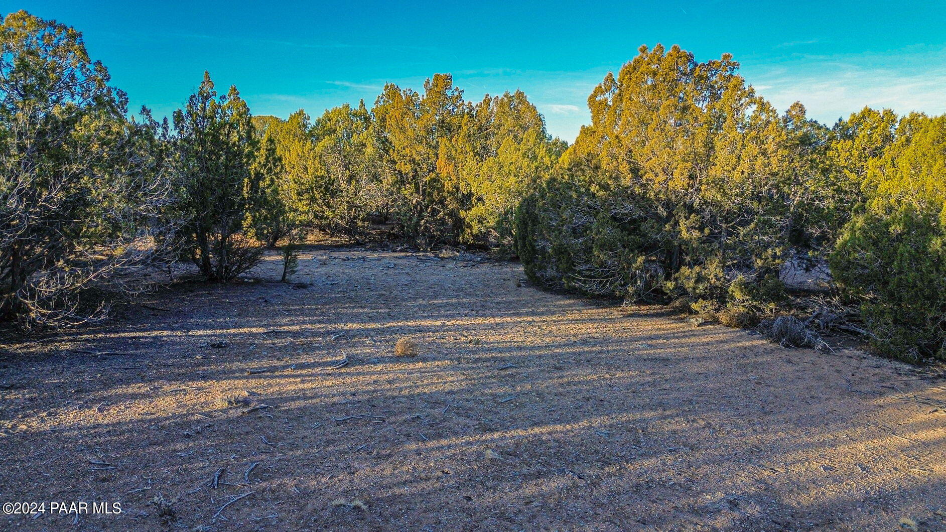 5775 West Three Forks Road Prescott, AZ 86305 - Photo 8 of 9 6-web-or-mls-5775-w-three-forks-rd