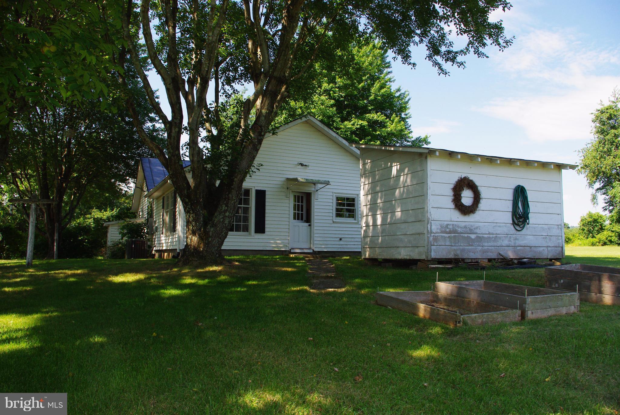 3699 Slate Mills Road Sperryville, VA 22740 - Photo 17 of 21 Garden shed