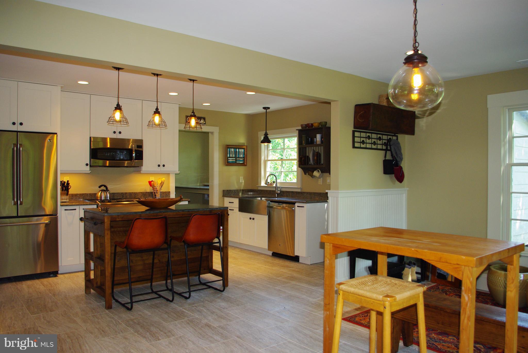 3699 Slate Mills Road Sperryville, VA 22740 - Photo 7 of 21 Kitchen and dining room