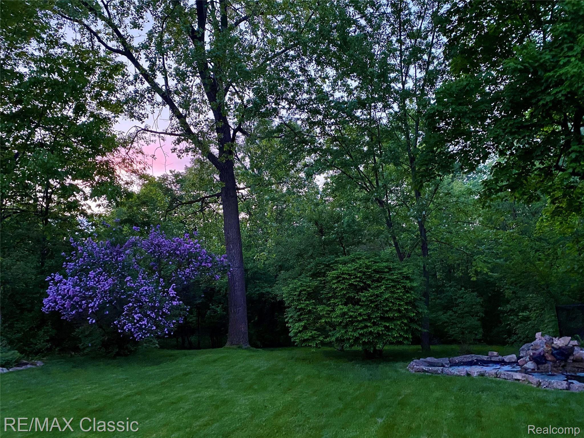 43120 Hanford Road Canton, MI 48187 - Photo 5 of 82 IMG_2480.jpg