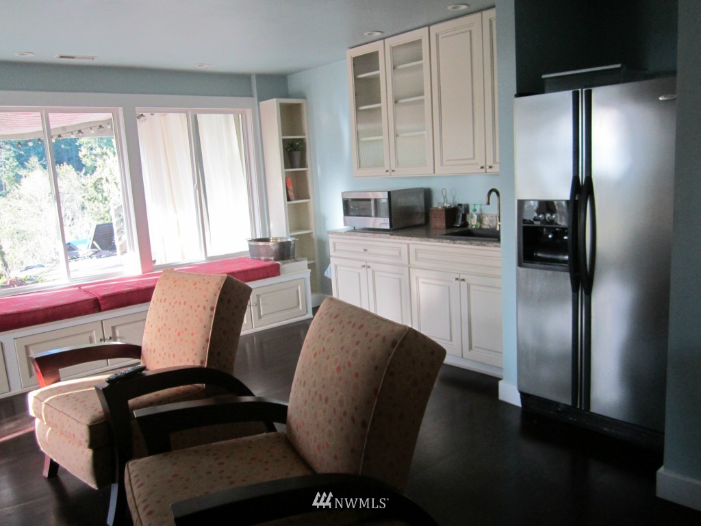 6513 146th Street Southwest Edmonds, WA 98026 - Photo 14 of 25 Gallery Image 14