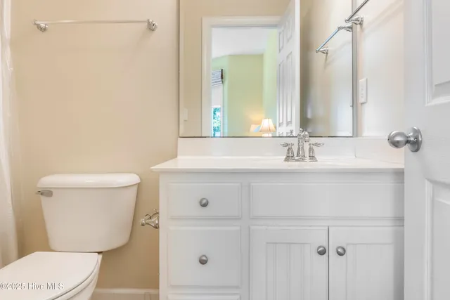 $1,700 | 316 Columbia Avenue, Unit 1, Carolina Beach, NC 28428