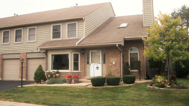 15528 Whitehall Lane Orland Park, IL 60462 - Photo 1 of 23