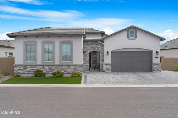 $1,000,000 | 5827 East Star Valley Street, Mesa, AZ 85215