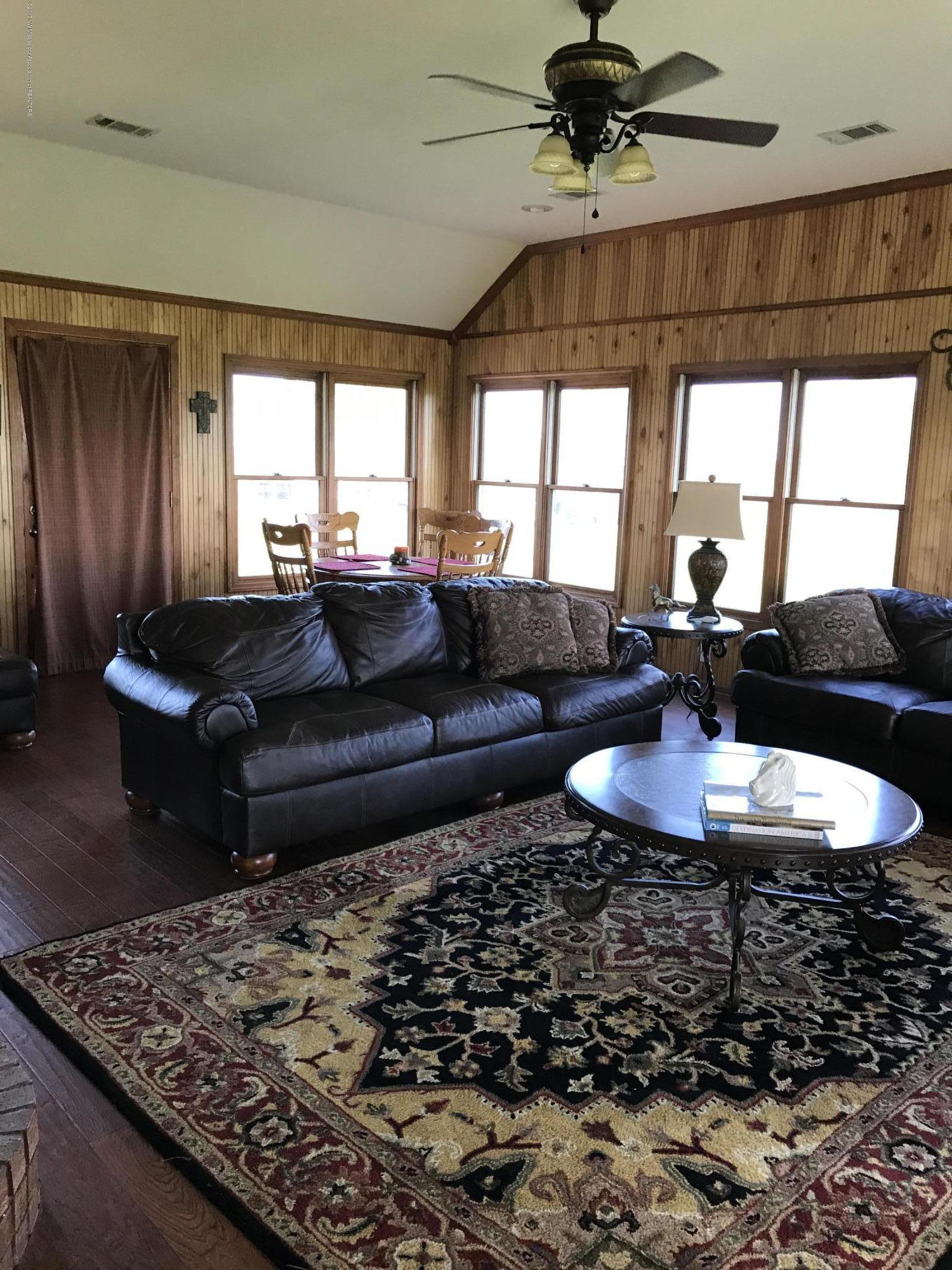 327 Wilburn Road Michigan City, MS 38647 - Photo 2 of 28 IMG_0645