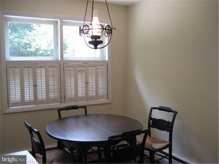 527 Sprague Road Penn Valley, PA 19072 - Photo 6 of 9 Kitchen