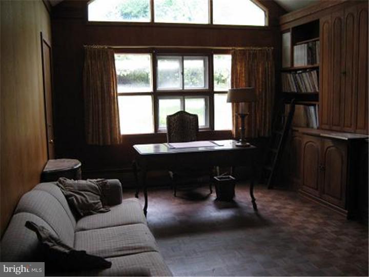 527 Sprague Road Penn Valley, PA 19072 - Photo 7 of 9 Family Room