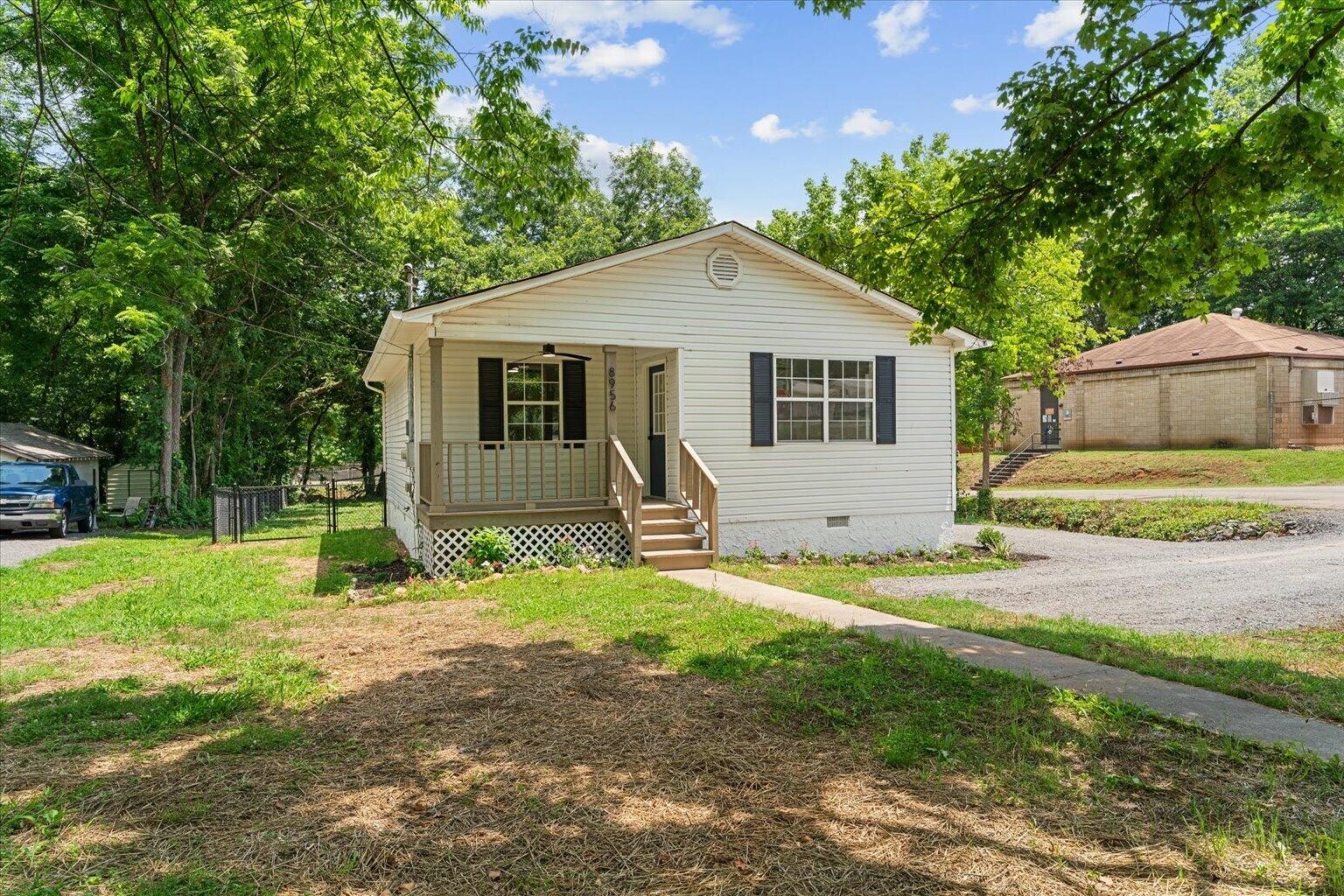 8956 Hiwassee Street Charleston, TN 37310 - Photo 1 of 47
