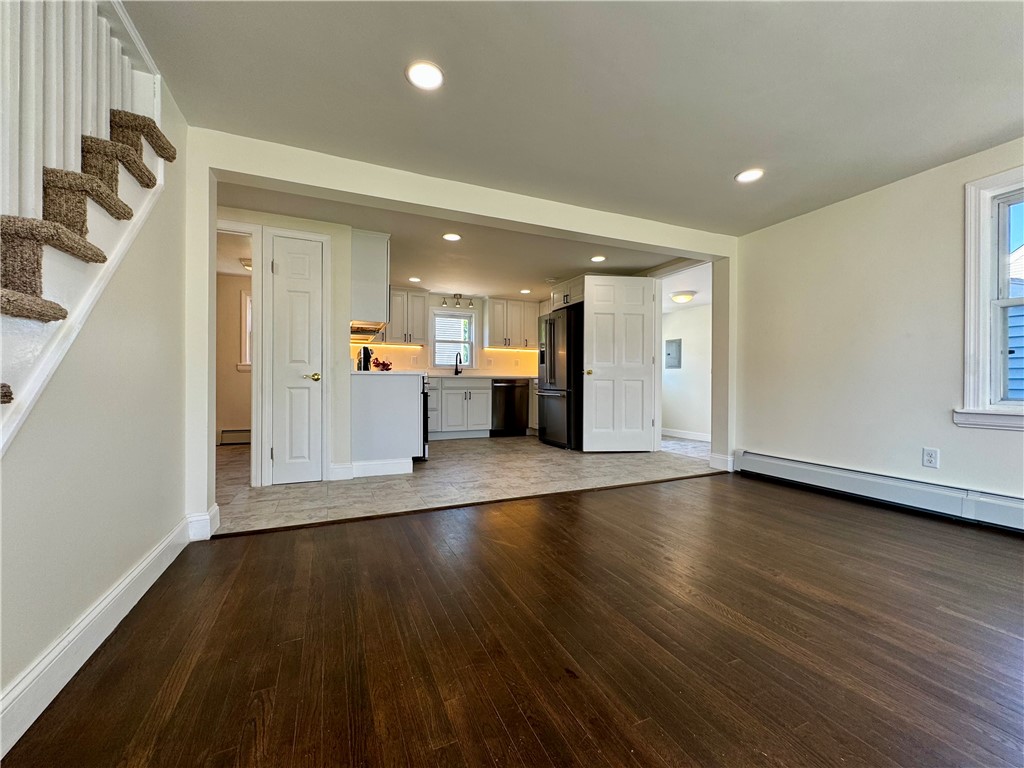 2545 West Shore Road Warwick, RI 02889 - Photo 36 of 44 Gallery Image 36