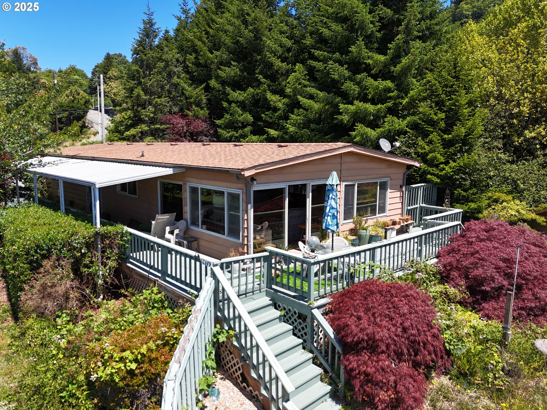 16579 Foster Road Brookings, OR 97415 - Photo 1 of 38 Gallery Image 1