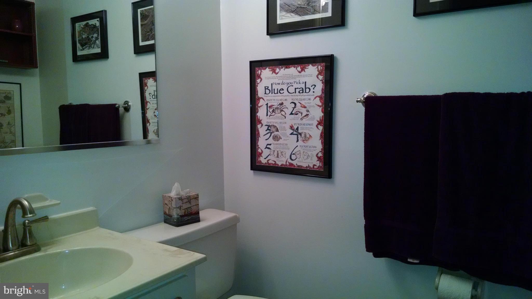 9259 Bellbeck Road Baltimore, MD 21234 - Photo 21 of 28 Bath