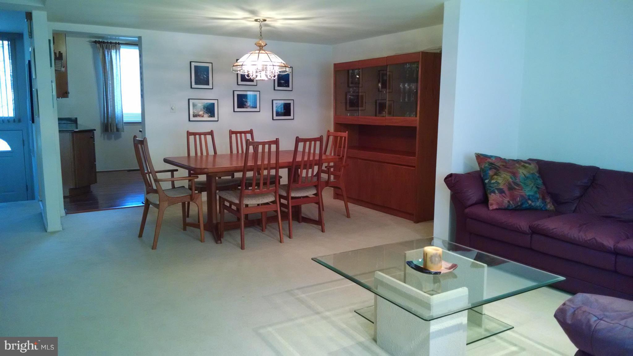 9259 Bellbeck Road Baltimore, MD 21234 - Photo 10 of 28 Dining Room