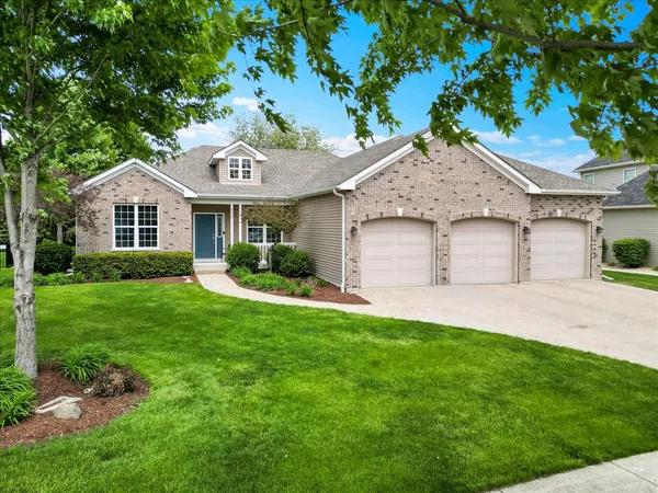 $579,000 | 1131 Clearwater Drive, Yorkville, IL 60560