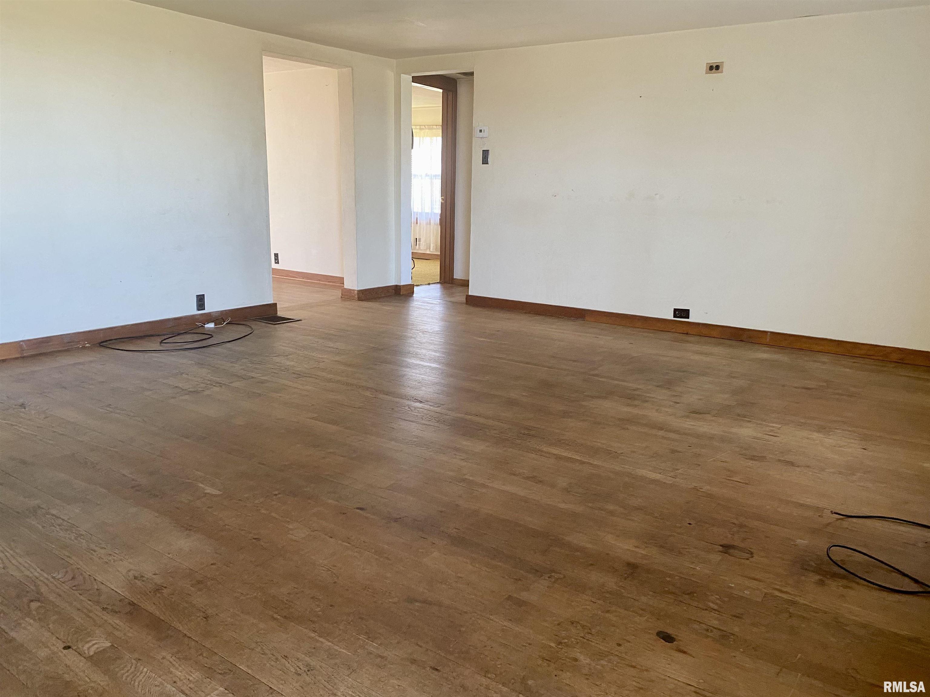 124 East Prairie Street Broadwell, IL 62634 - Photo 21 of 53