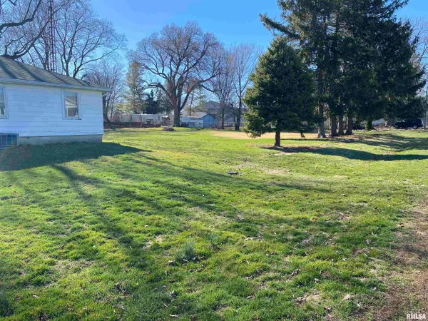 $65,900 | 124 East Prairie Street, Broadwell, IL 62634