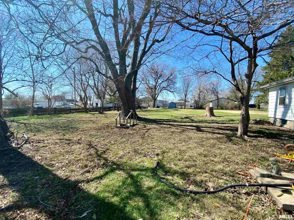 $65,900 | 124 East Prairie Street, Broadwell, IL 62634