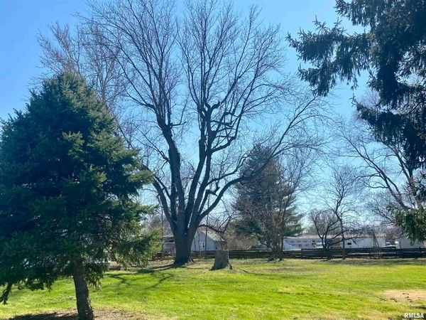 $65,900 | 124 East Prairie Street, Broadwell, IL 62634