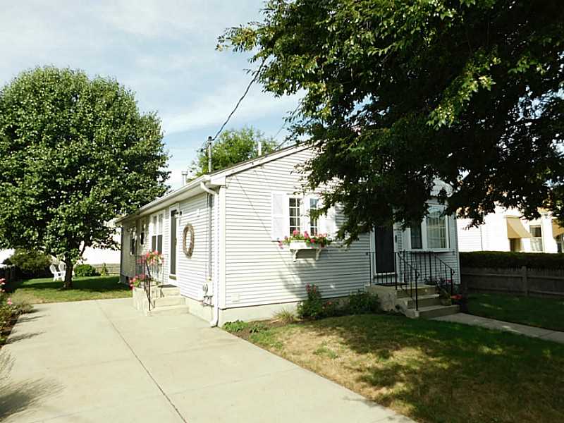 117 Edgemere Road Pawtucket, RI 02861 - Photo 2 of 20 Exterior Front.