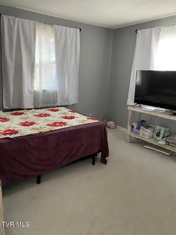 $145,900 | 147 Third Street, Jonesville, VA 24263