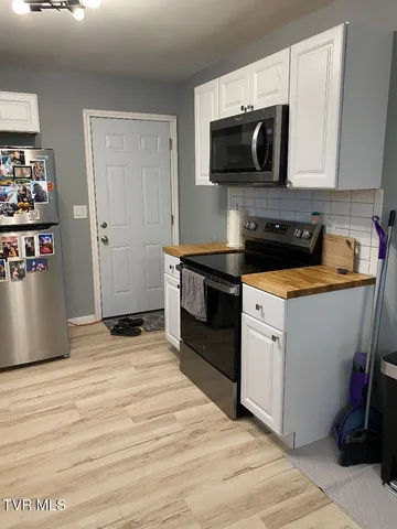 $145,900 | 147 Third Street, Jonesville, VA 24263