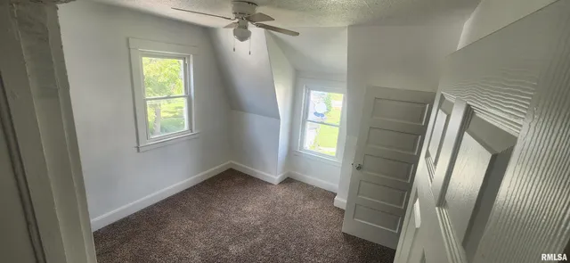 $80,000 | 2419 Avenue Of The Cities, Moline, IL 61265