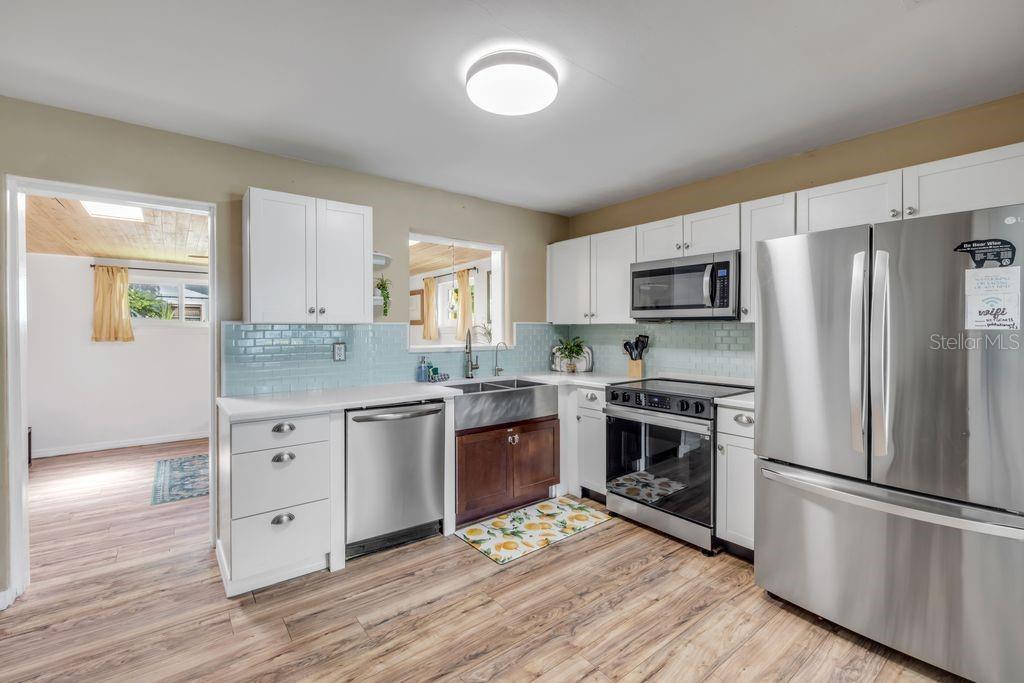 115 Orange Avenue Edgewater, FL 32132 - Photo 8 of 31