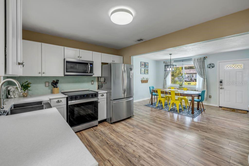 115 Orange Avenue Edgewater, FL 32132 - Photo 9 of 31