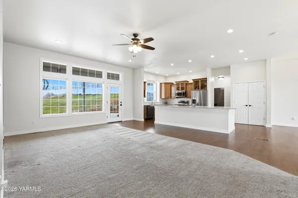 $499,000 | 1031 Orchardvale Road, Zillah, WA 98953