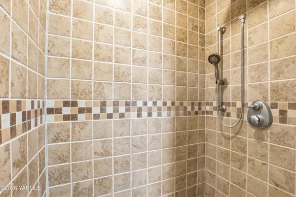 $499,000 | 1031 Orchardvale Road, Zillah, WA 98953