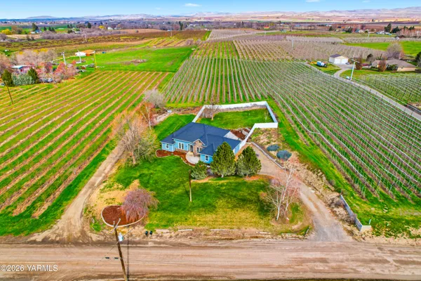 $499,000 | 1031 Orchardvale Road, Zillah, WA 98953