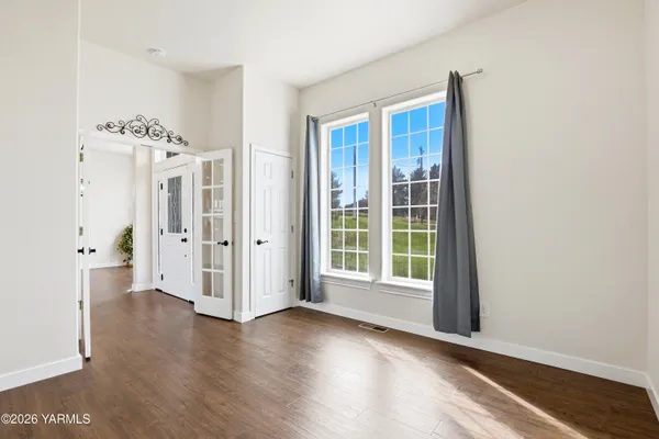 $499,000 | 1031 Orchardvale Road, Zillah, WA 98953