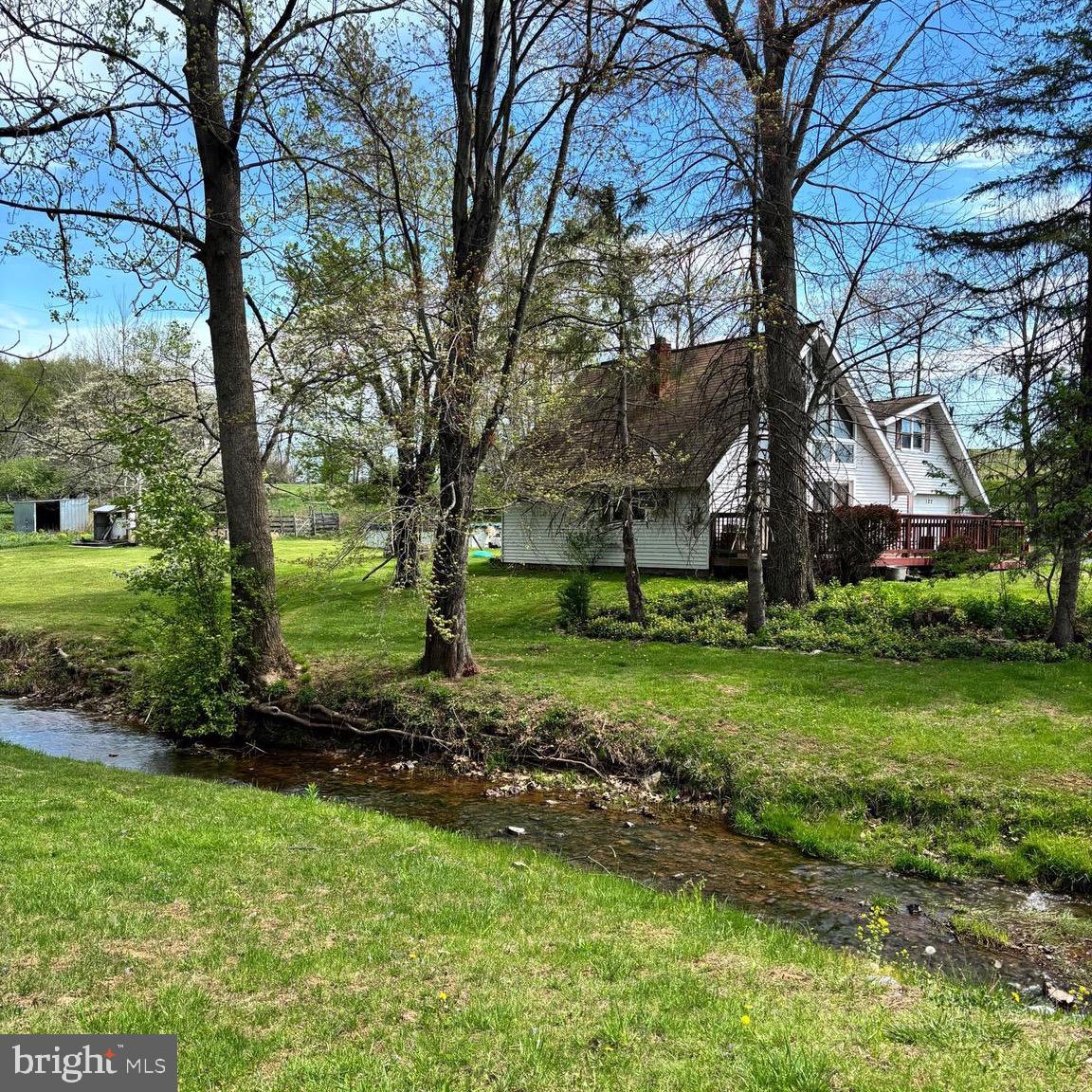 122 Longview Road McConnellsburg, PA 17233 - Photo 3 of 33