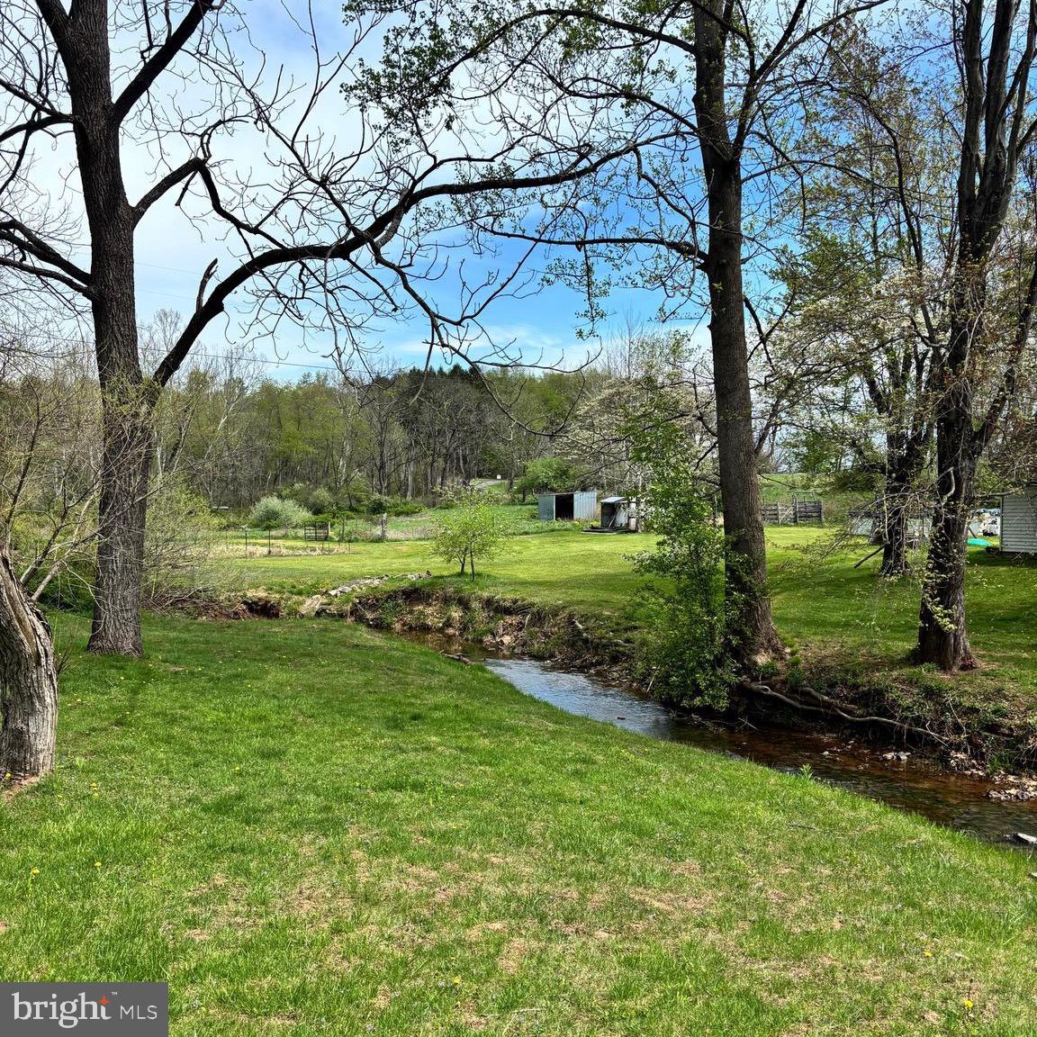 122 Longview Road McConnellsburg, PA 17233 - Photo 4 of 33