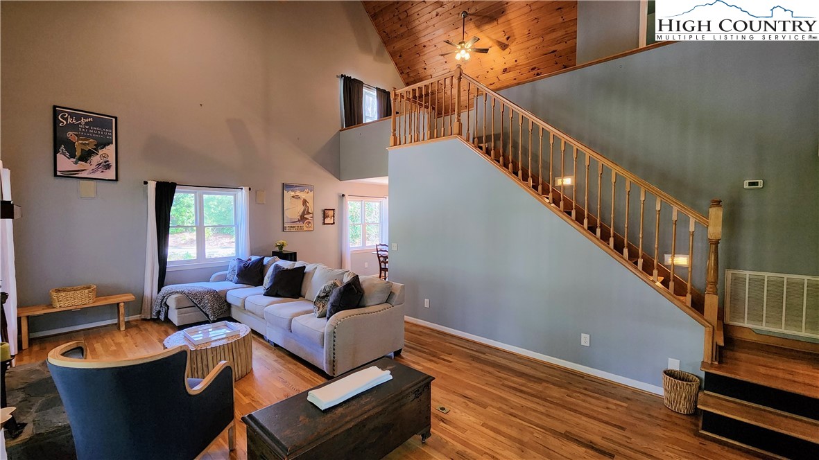 683 Joe Hartley Road Linville, NC 28657 - Photo 12 of 50