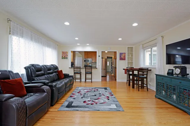 $454,900 | 4017 Salem Avenue South, St. Louis Park, MN 55416