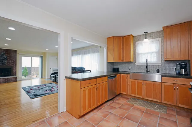 $454,900 | 4017 Salem Avenue South, St. Louis Park, MN 55416