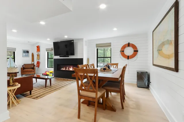 $2,395,000 | W4724 South Lake Shore Drive, Linn, WI 53125