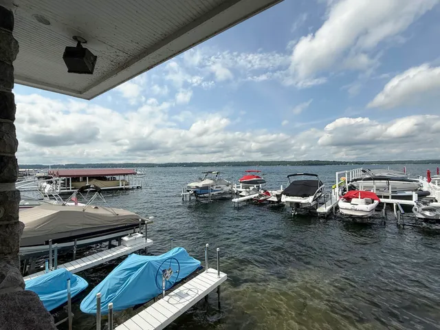 $2,395,000 | W4724 South Lake Shore Drive, Linn, WI 53125