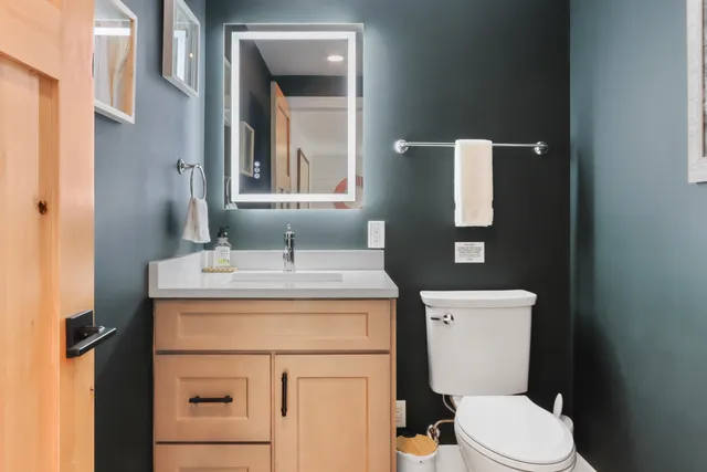 $2,395,000 | W4724 South Lake Shore Drive, Linn, WI 53125